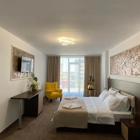 Hotel Body 3*